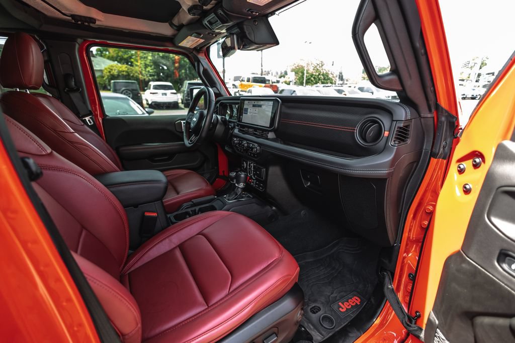 Used 2024 Jeep Wrangler Unlimited Rubicon 392 AWD/4WD image 28