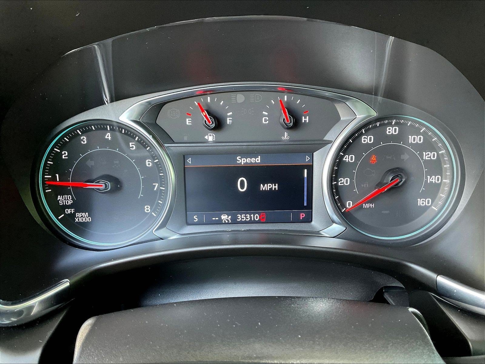 Used 2024 Chevrolet Equinox Premier AWD/4WD image 13