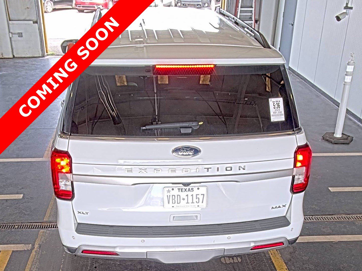 Used 2024 Ford Expedition Max XLT RWD image 4
