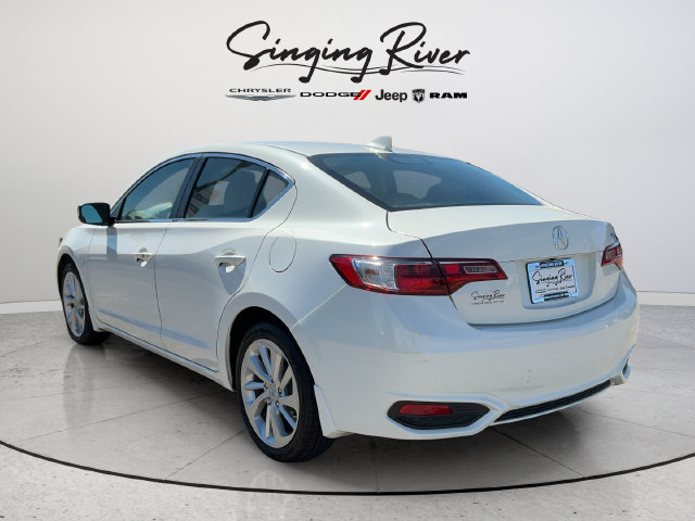 Used 2017 Acura ILX FWD image 5