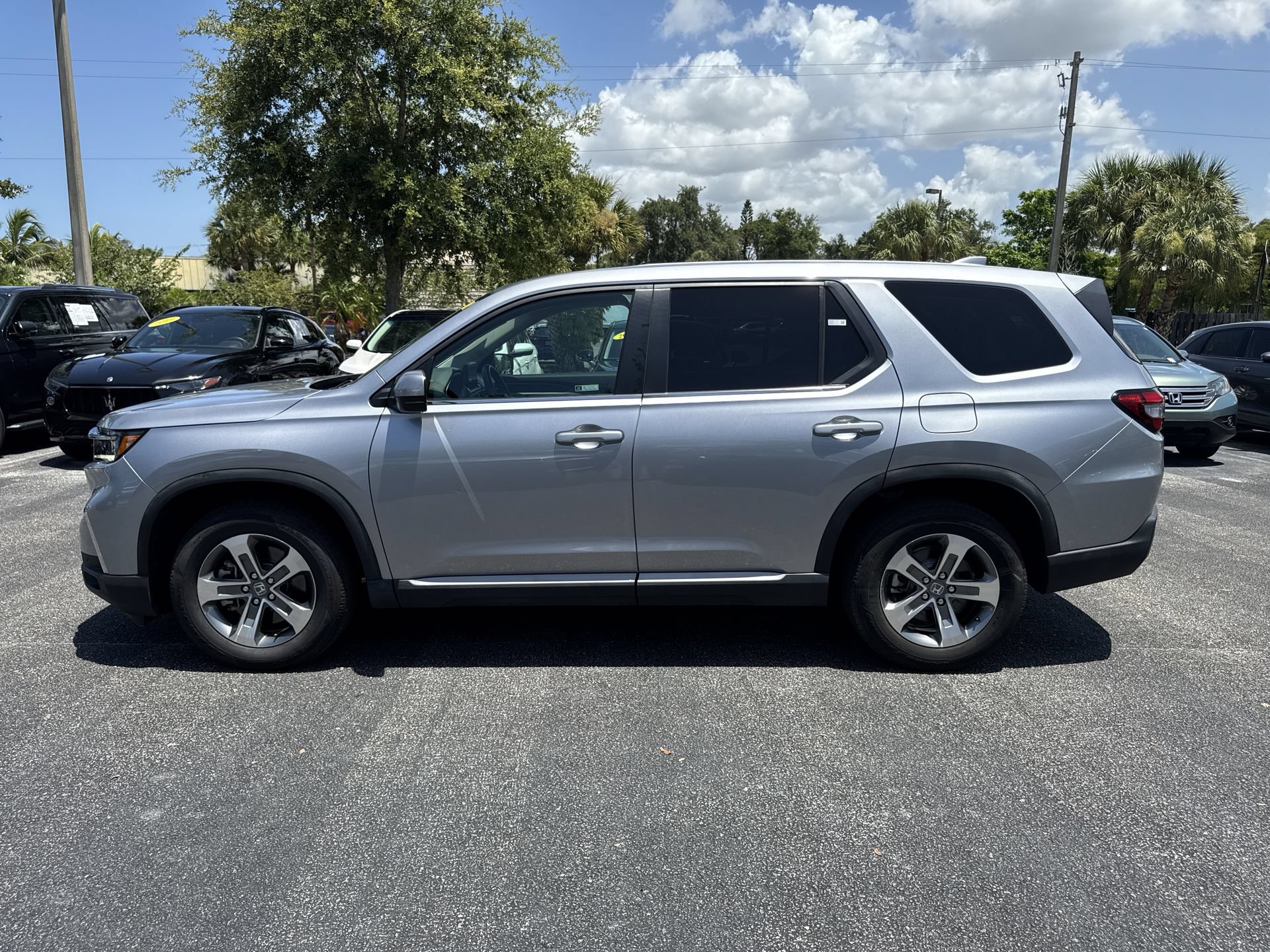 Used 2023 Honda Pilot EX-L image 9