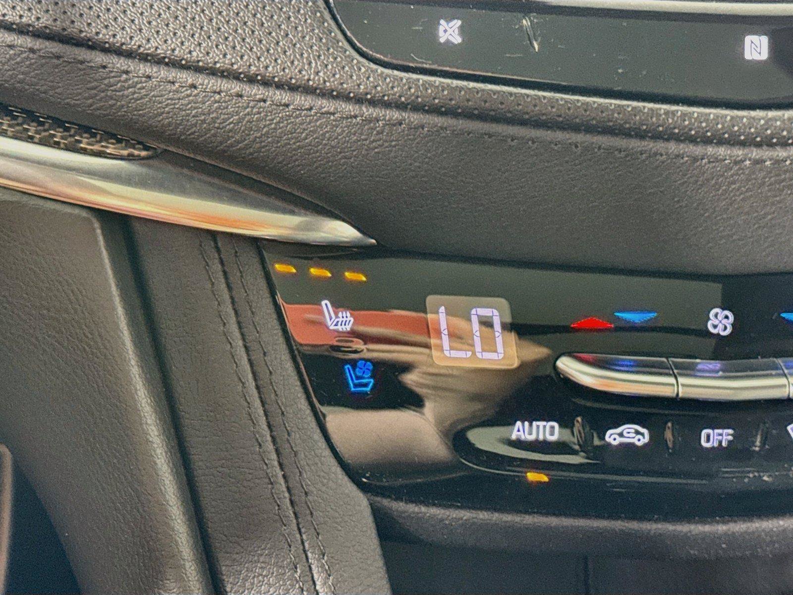 Used 2020 Cadillac XT5 Sportv AWD/4WD image 15