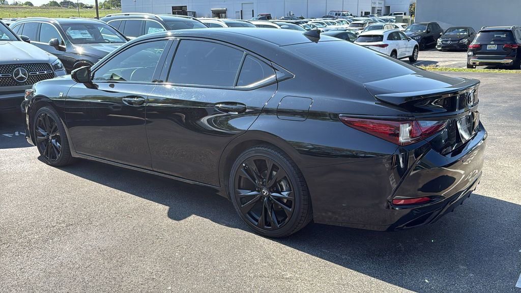 Used 2022 Lexus ES 350 F Sport image 6