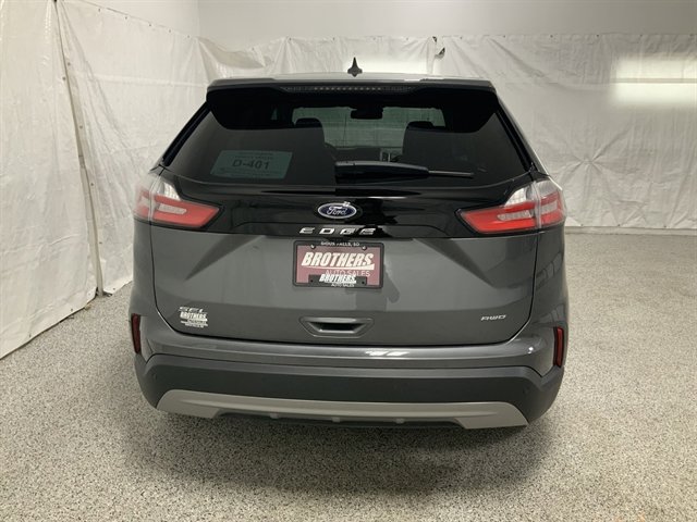 Used 2024 Ford Edge SEL image 6