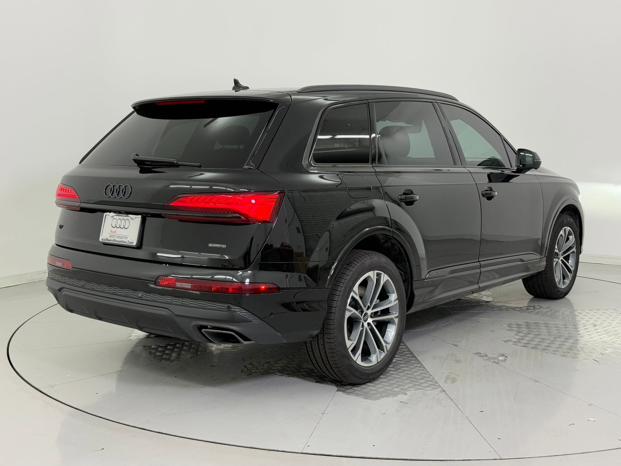 New 2026 Audi Q7 2.0T Premium image 9