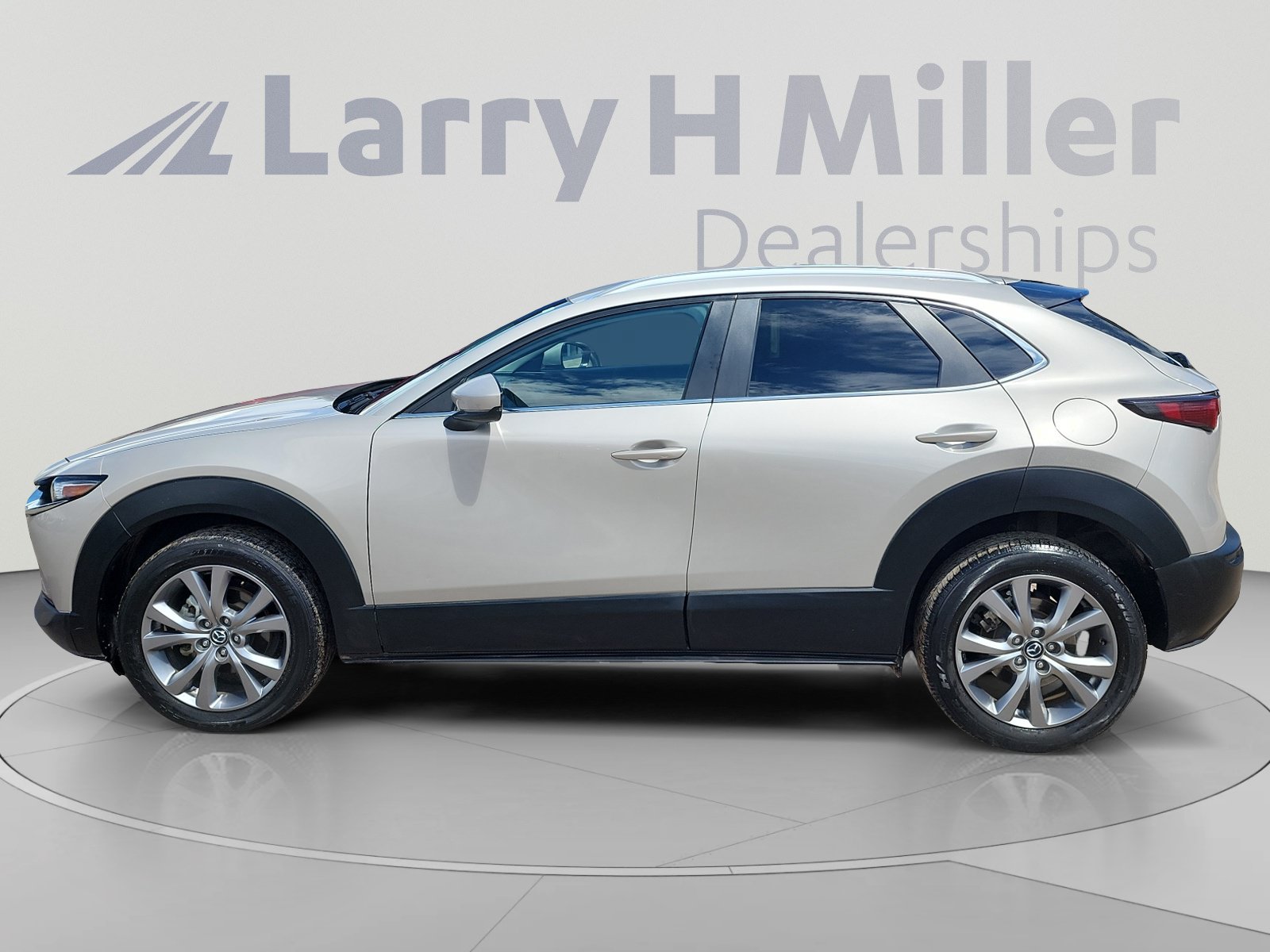 Used 2022 MAZDA CX-30 AWD 2.5 S w/ Select Package image 2