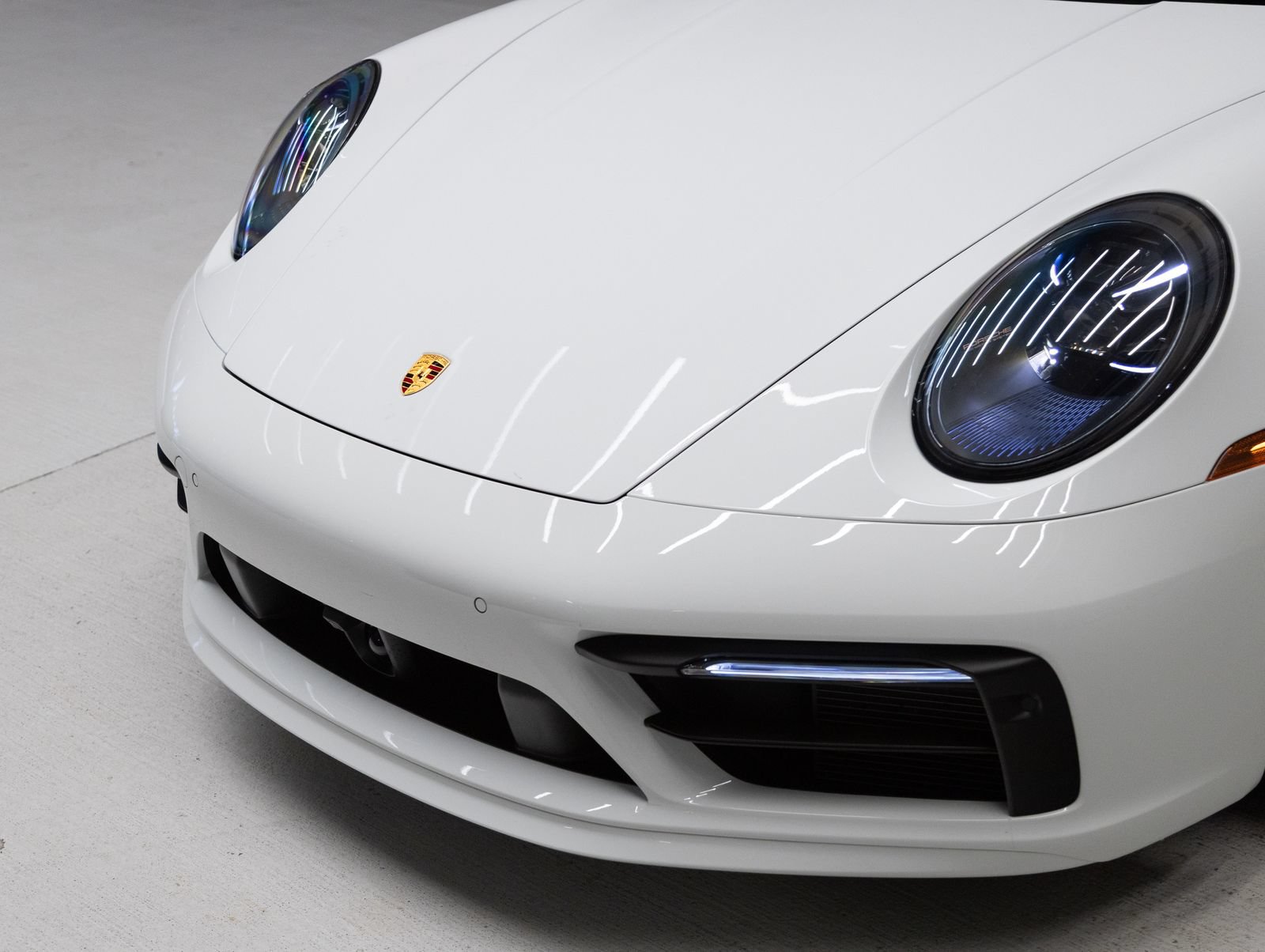 Certified 2024 Porsche 911 Carrera S RWD image 33