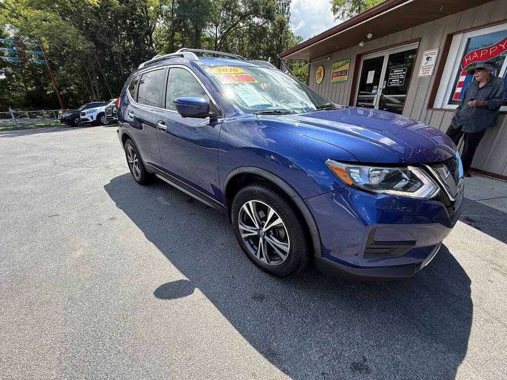 Used 2020 Nissan Rogue SV w/ Premium Package image 2