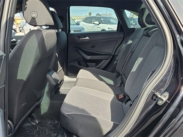 Used 2025 Volkswagen Jetta Sport image 6