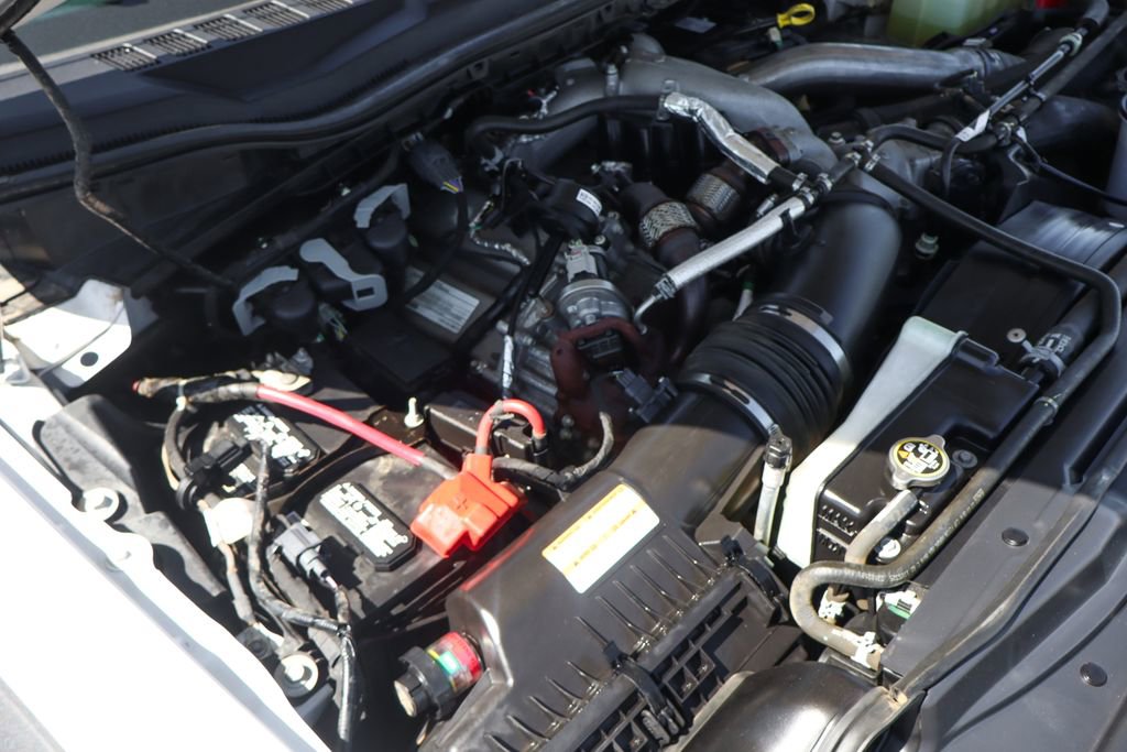 Used 2021 Ford F550 XLT image 13