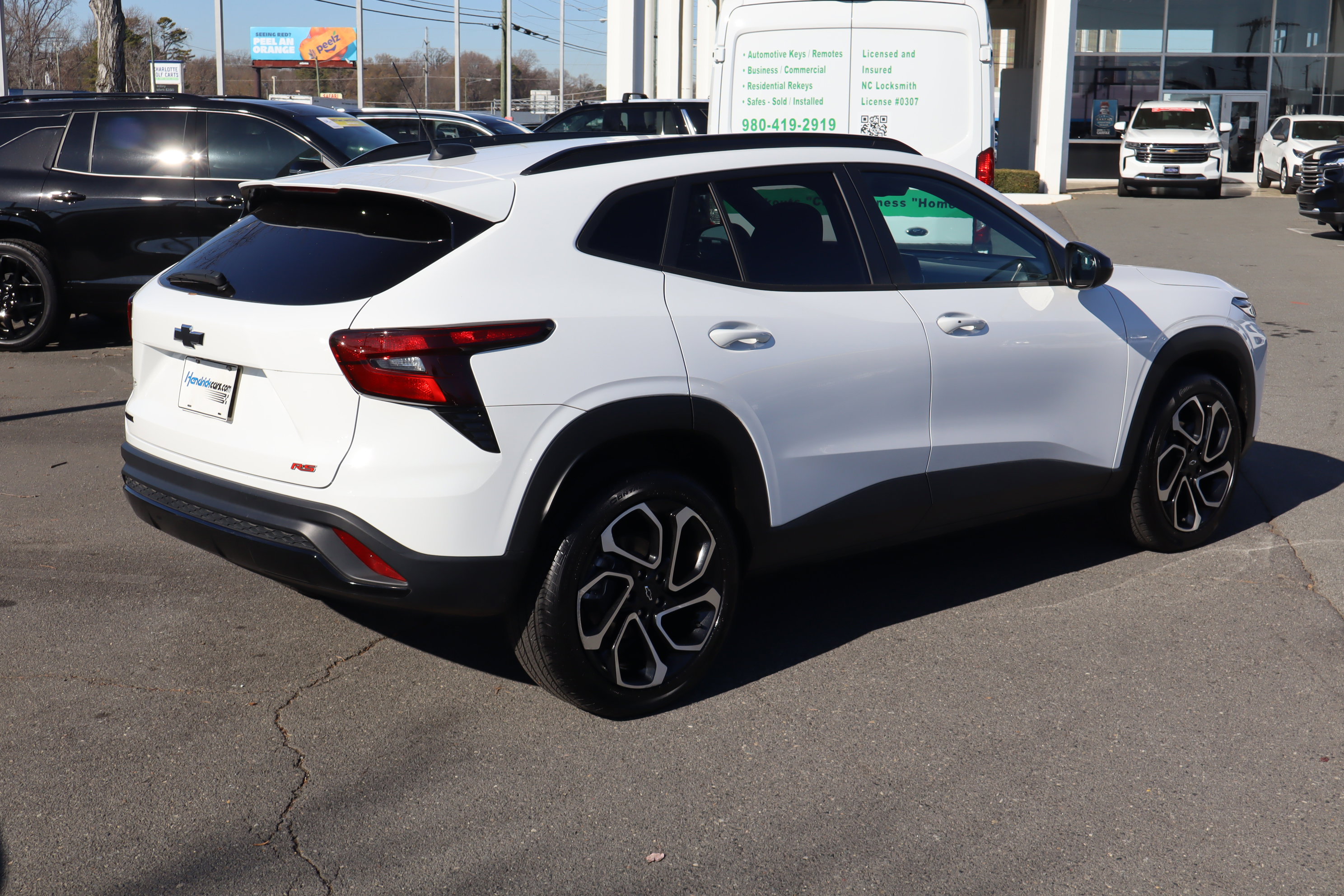 Certified 2024 Chevrolet Trax RS w/ Driver Confidence Package image 10