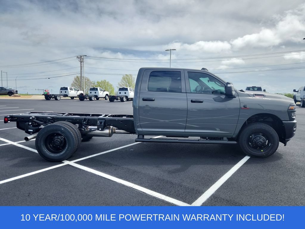 New 2026 RAM 3500 Tradesman AWD/4WD image 9