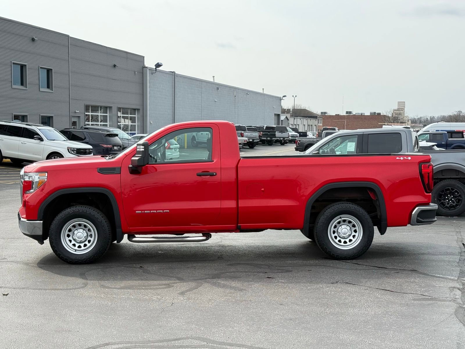 Used 2020 GMC Sierra 1500 4x4 Regular Cab w/ Sierra Value Package image 6