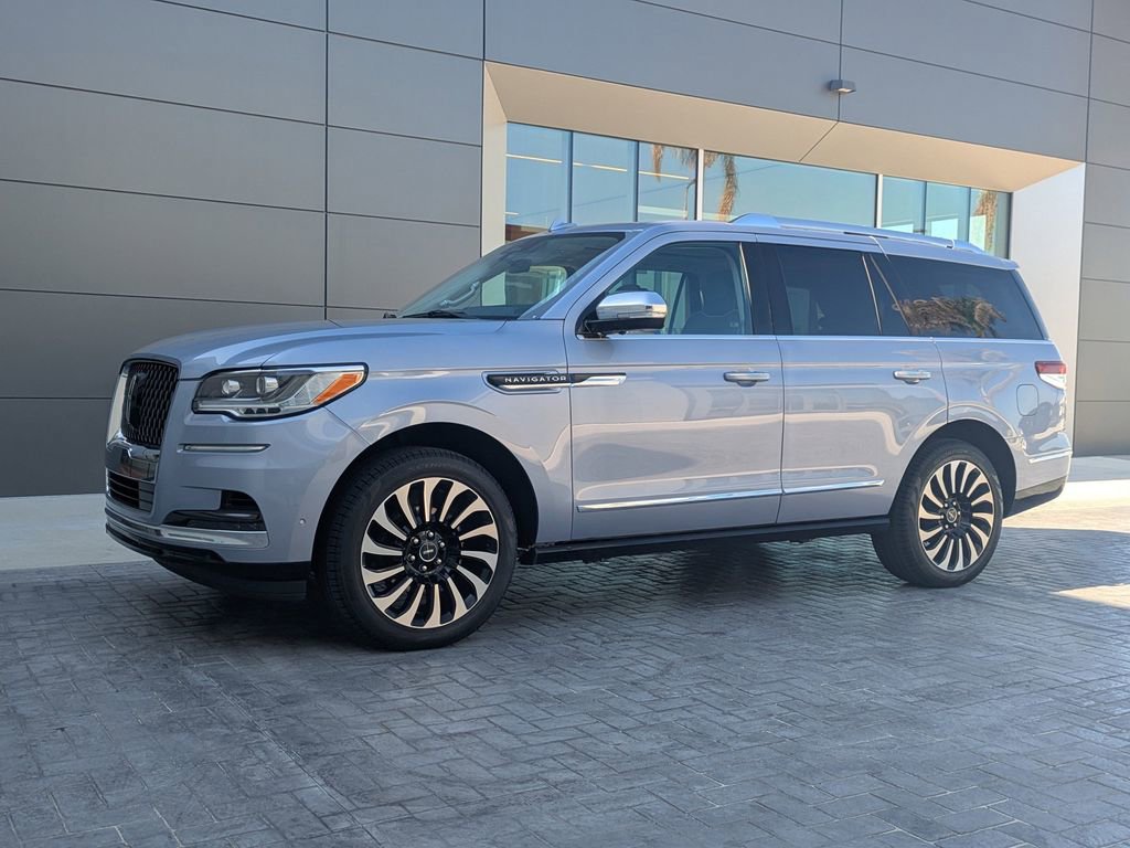 Certified 2022 Lincoln Navigator Black Label