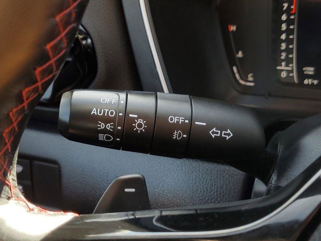 Used 2025 Honda Pilot Black Edition image 15