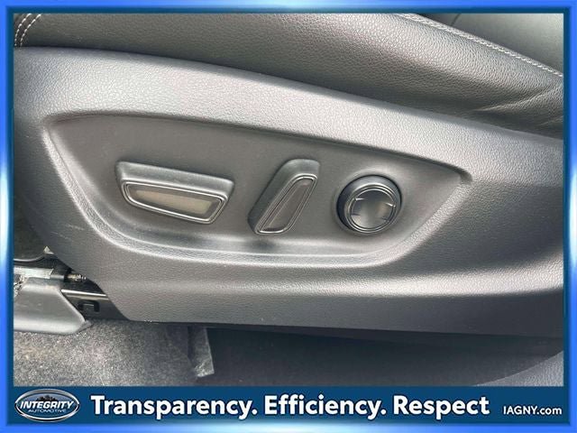 Certified 2025 Toyota Corolla Cross XLE AWD/4WD image 18