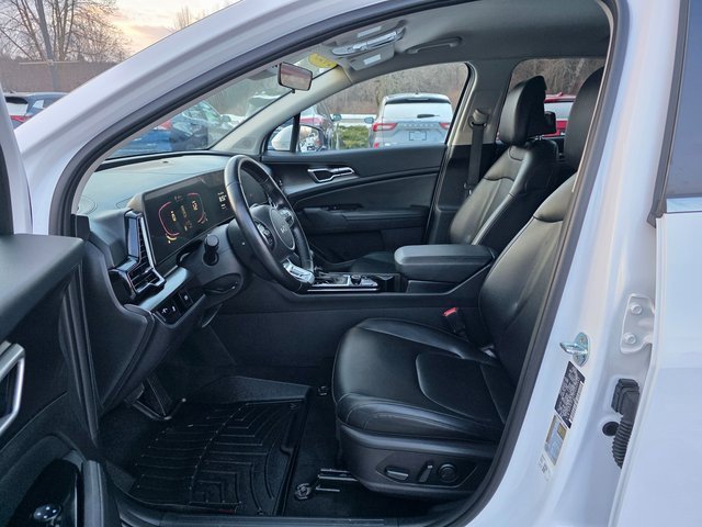 Certified 2023 Kia Sportage EX image 16