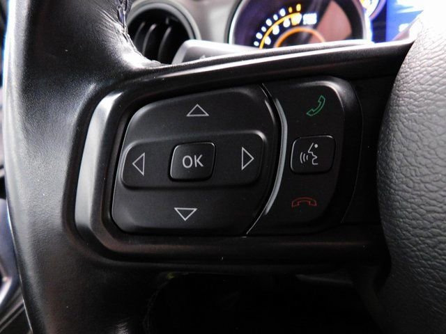 Used 2022 Jeep Gladiator Willys image 38