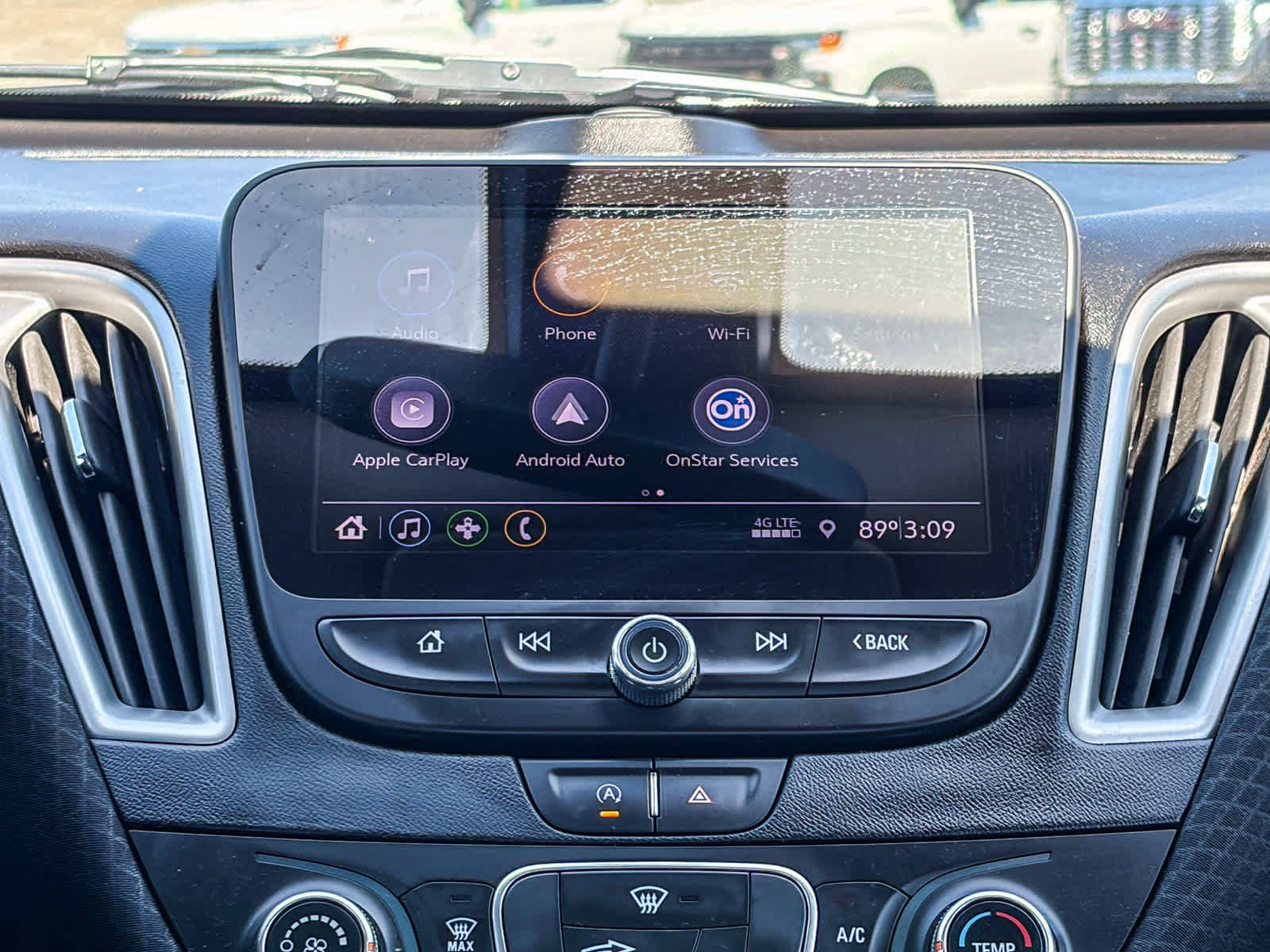 Used 2020 Chevrolet Malibu LS FWD image 13