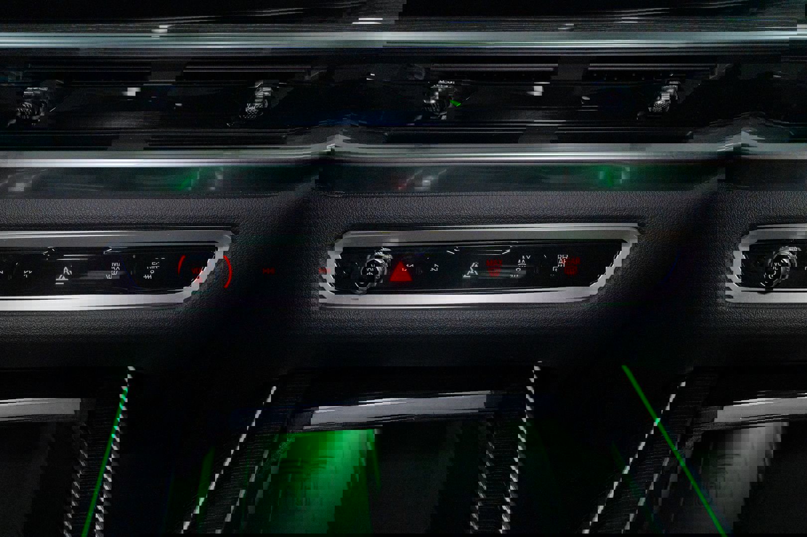 Used 2023 BMW X7 M60i image 68