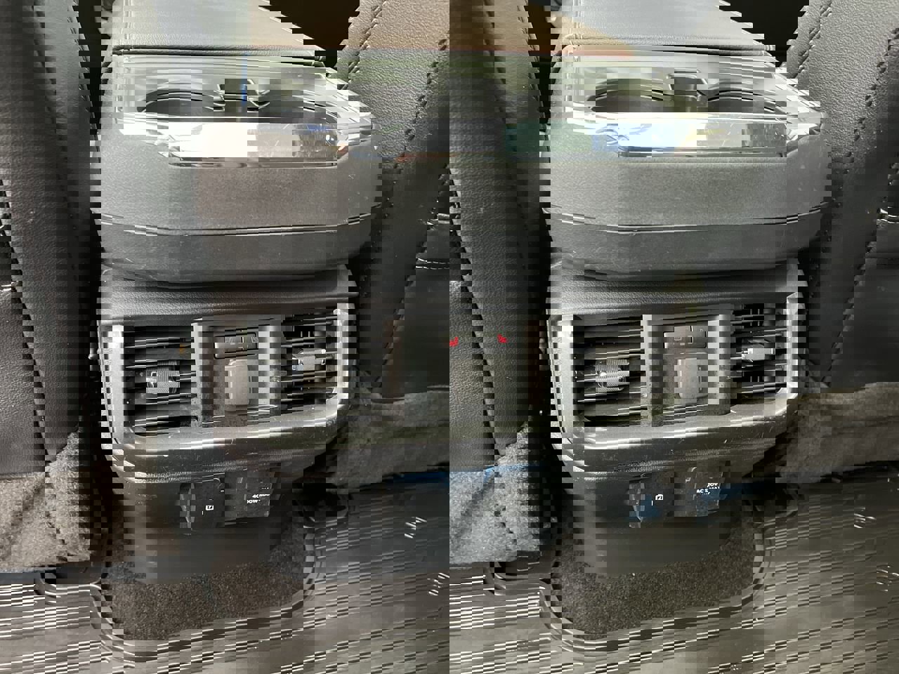 Used 2023 Ford F150 Lariat w/ Equipment Group 502A High image 15