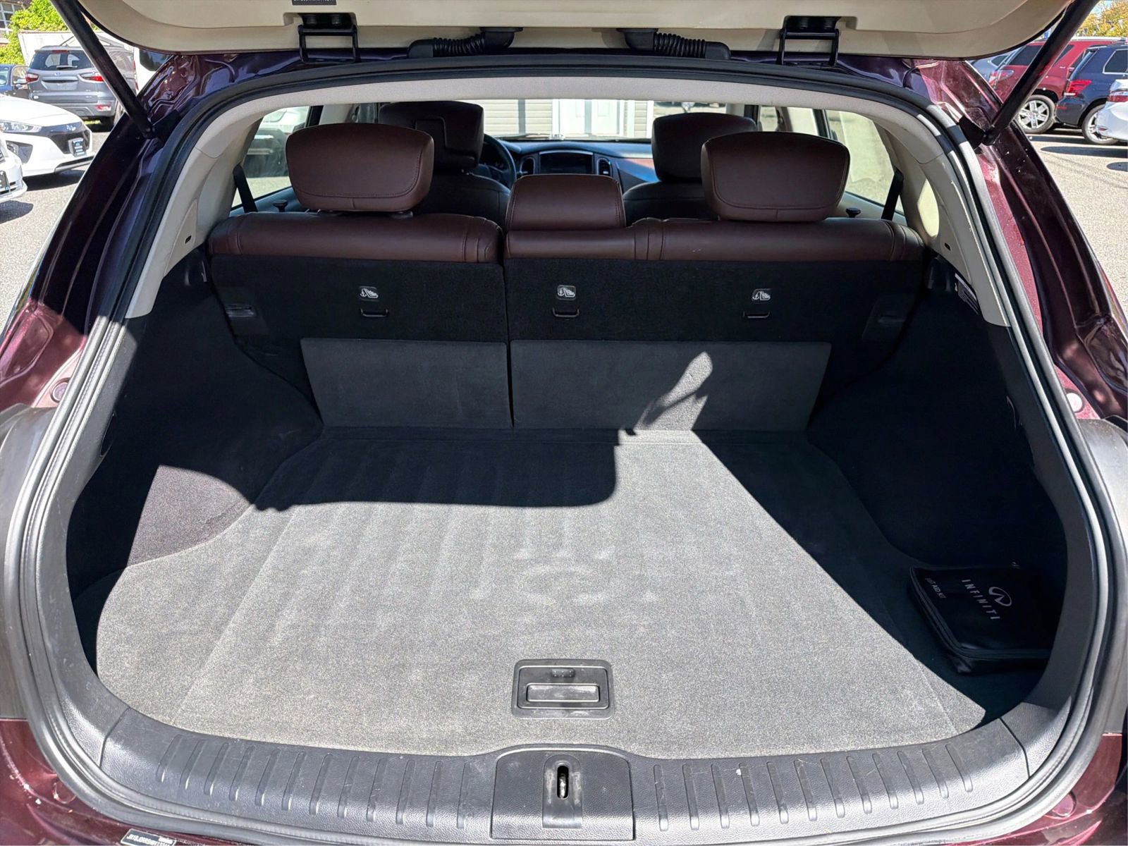 Used 2017 INFINITI QX50 AWD w/ Technology Package image 12