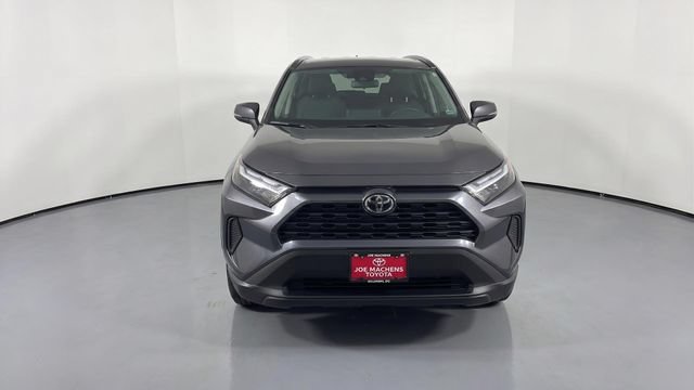 Used 2024 Toyota RAV4 XLE AWD/4WD image 9