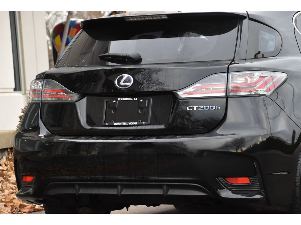 Used 2014 Lexus CT 200h image 26