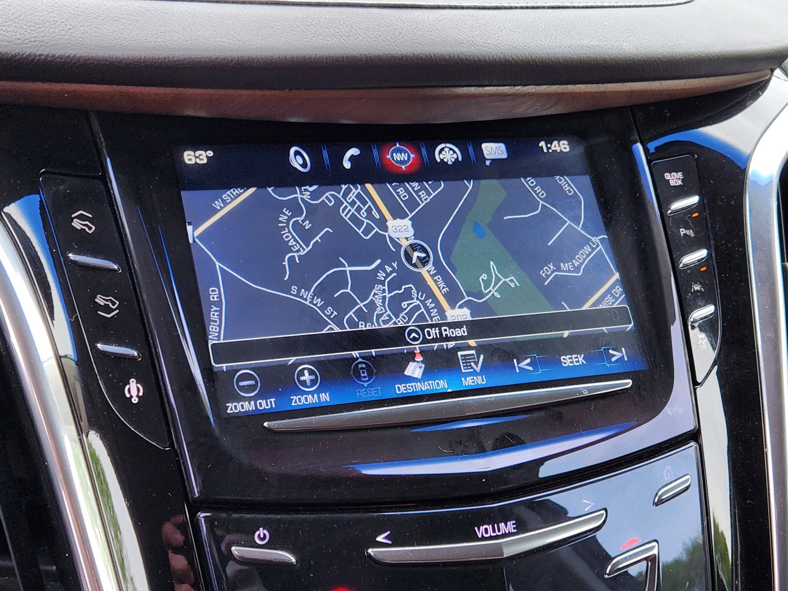 Used 2016 Cadillac Escalade ESV Luxury AWD/4WD image 22