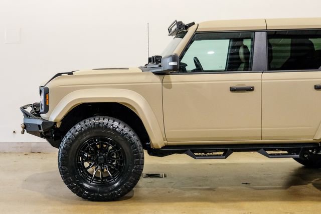 Used 2025 Ford Bronco Badlands AWD/4WD image 44