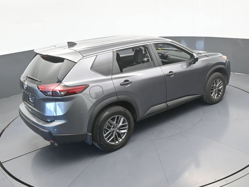 Used 2025 Nissan Rogue S FWD image 43