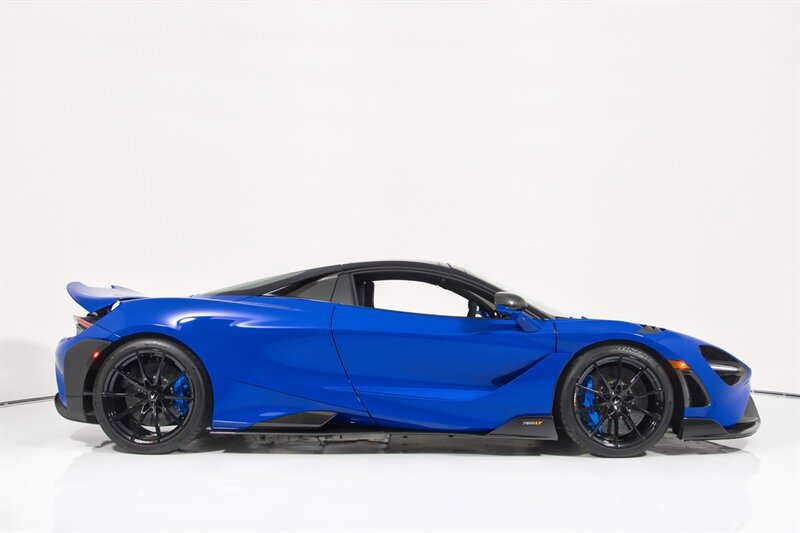 Used 2022 McLaren 765LT RWD image 15