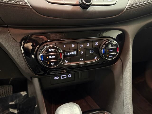 Certified 2023 Buick Encore GX Select FWD image 20