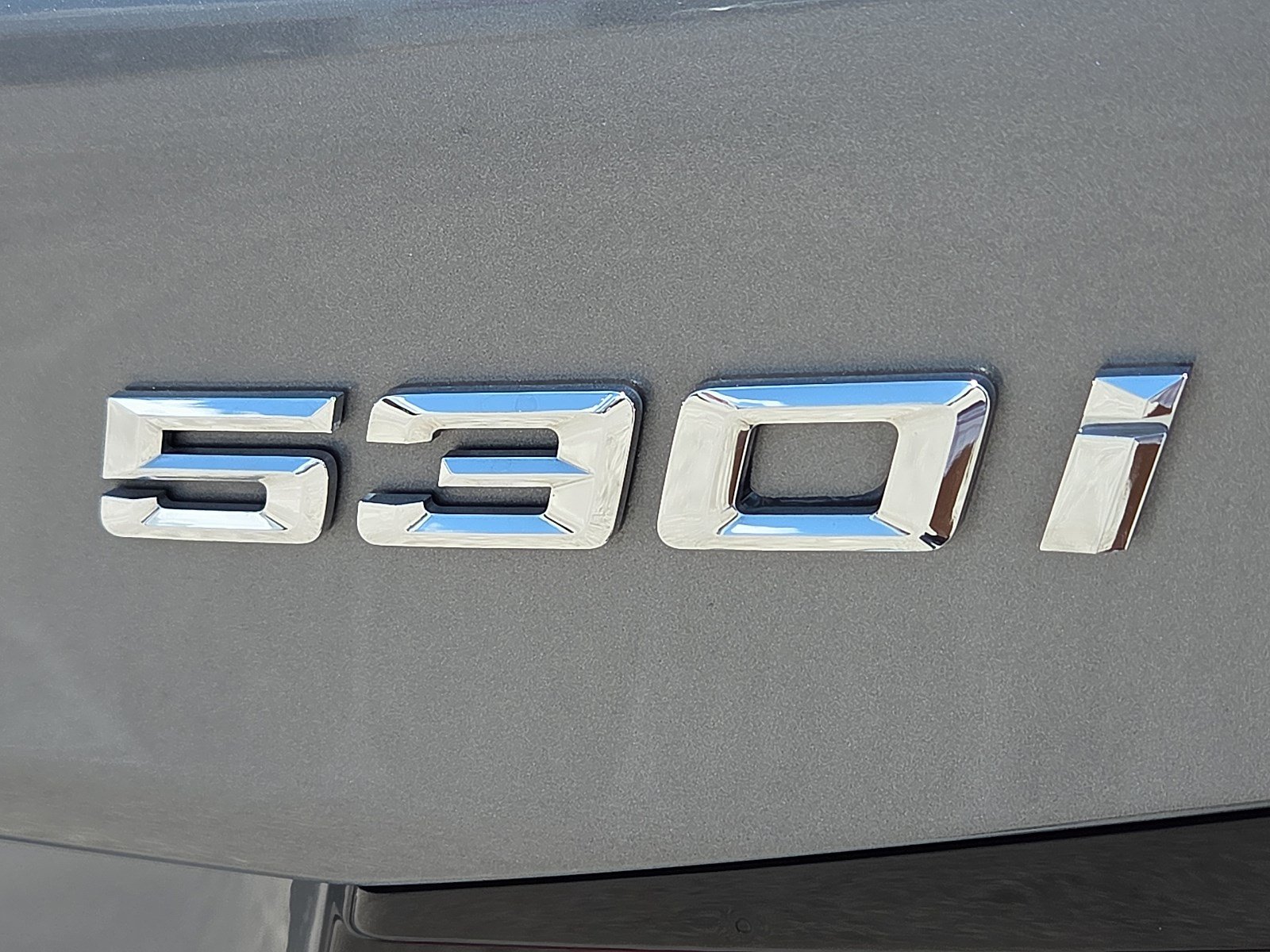 Used 2023 BMW 530i xDrive AWD/4WD image 8