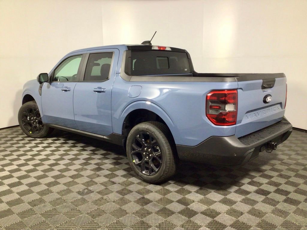 New 2026 Ford Maverick Lariat w/ Black Appearance Package image 9