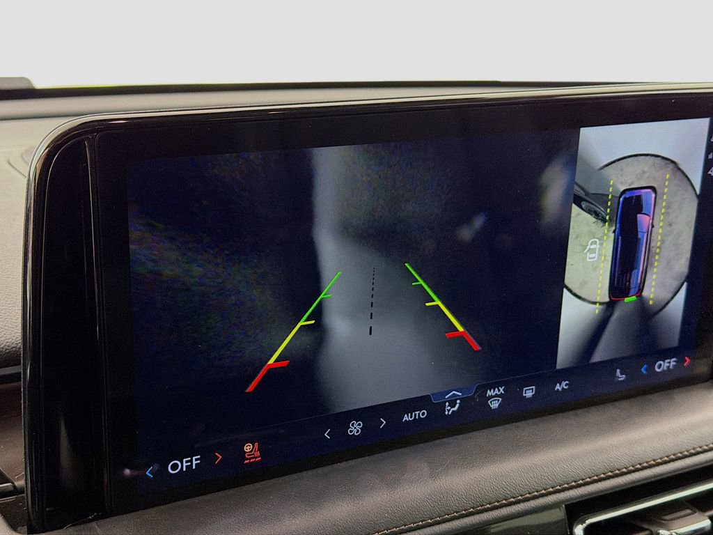 Used 2025 Lincoln Aviator Reserve w/ Jet Appearance Package image 34