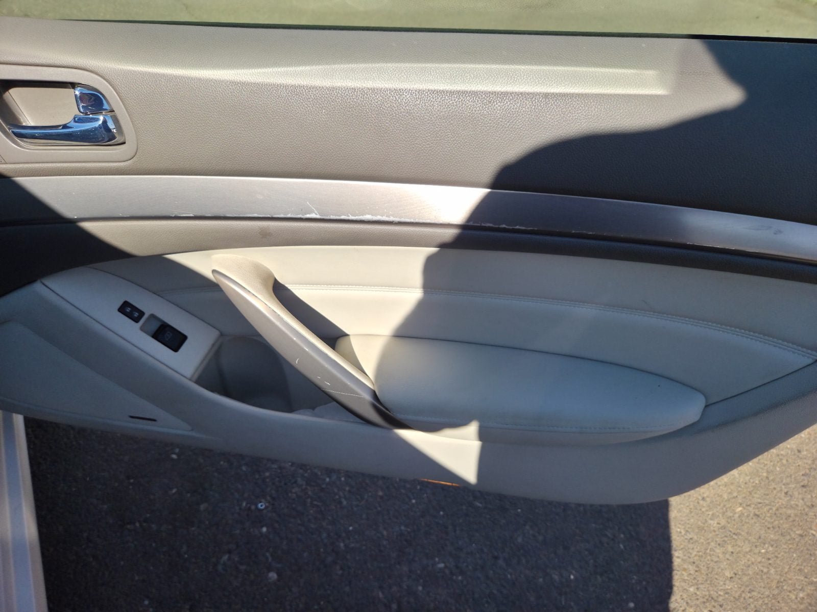 Used 2010 INFINITI G37 Journey w/ Premium Pkg RWD image 10