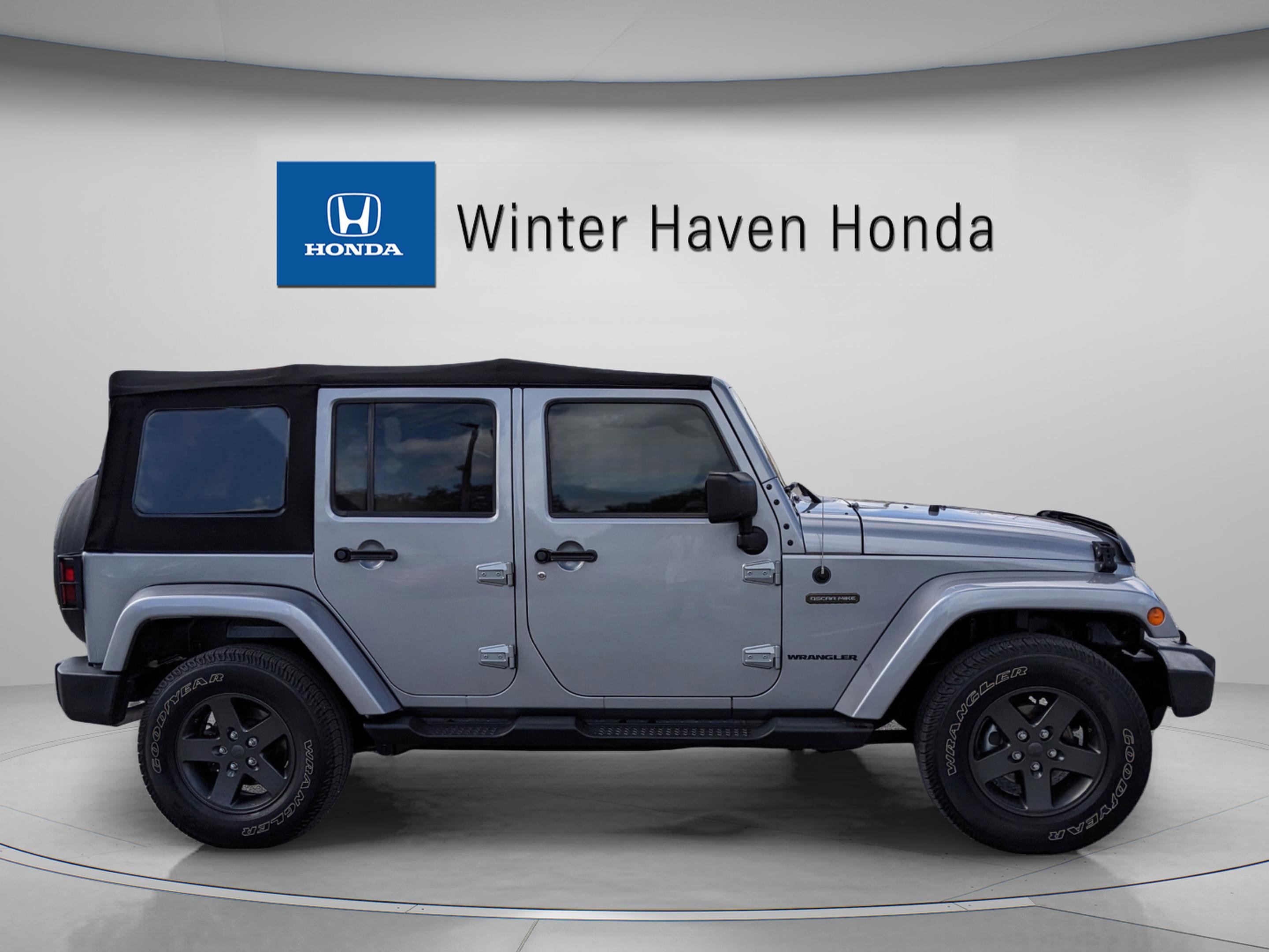 Used 2016 Jeep Wrangler Unlimited Sport image 9
