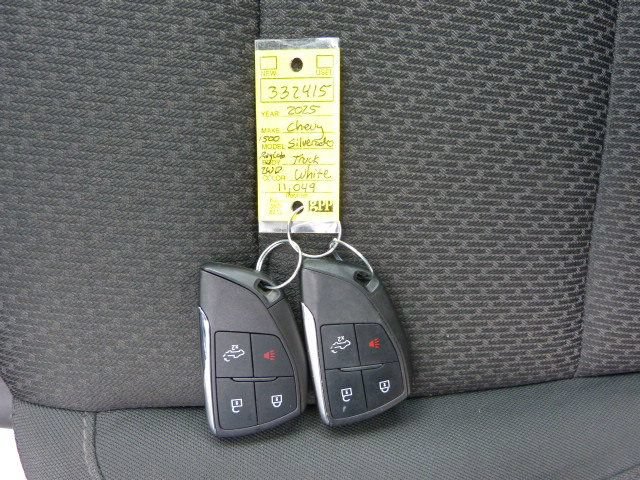 Used 2025 Chevrolet Silverado 1500 W/T RWD image 36