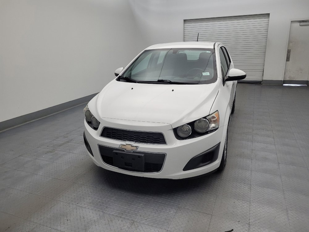 Used 2016 Chevrolet Sonic LT FWD image 15