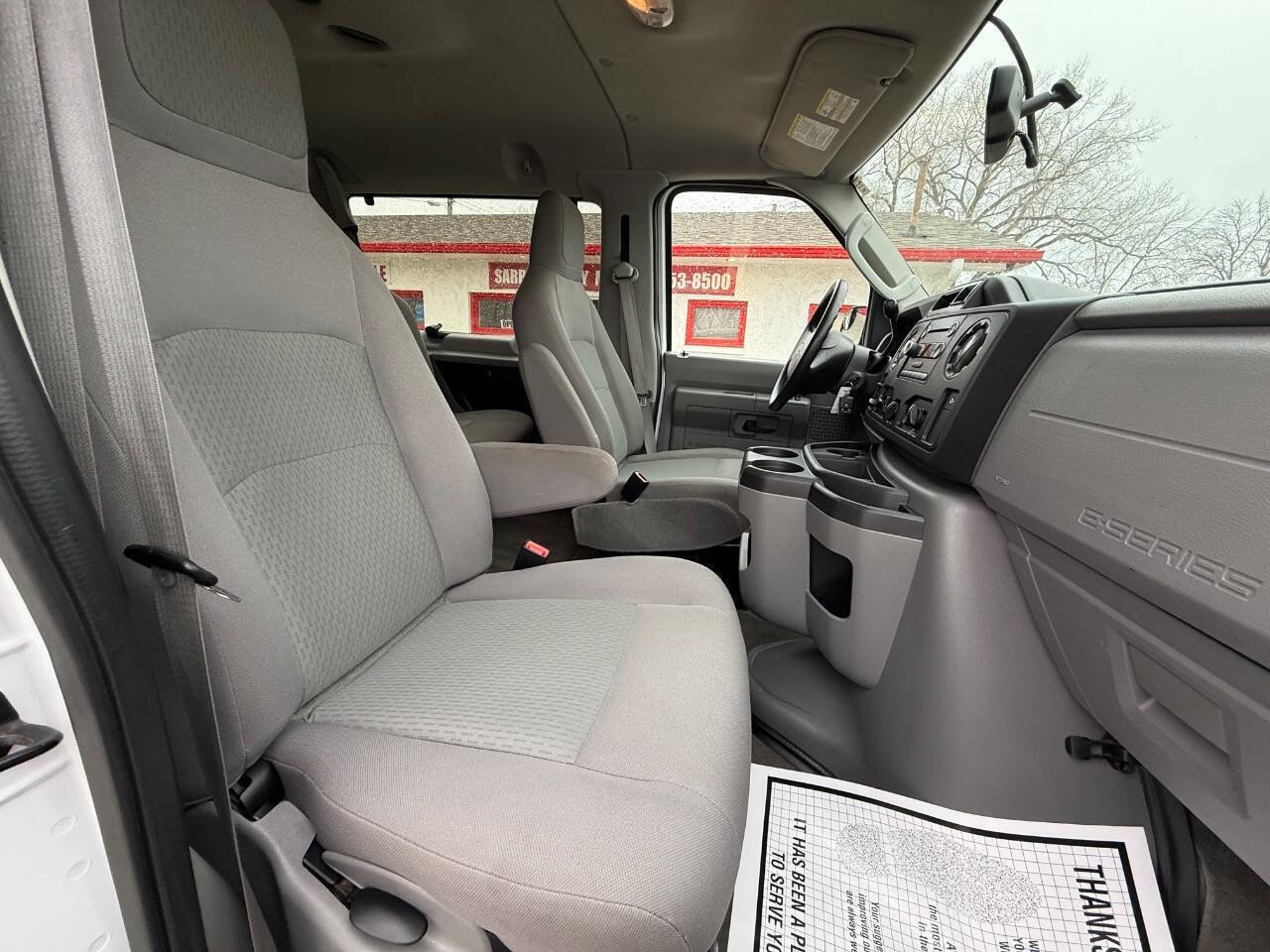 Used 2013 Ford E-350 and Econoline 350 XLT image 23