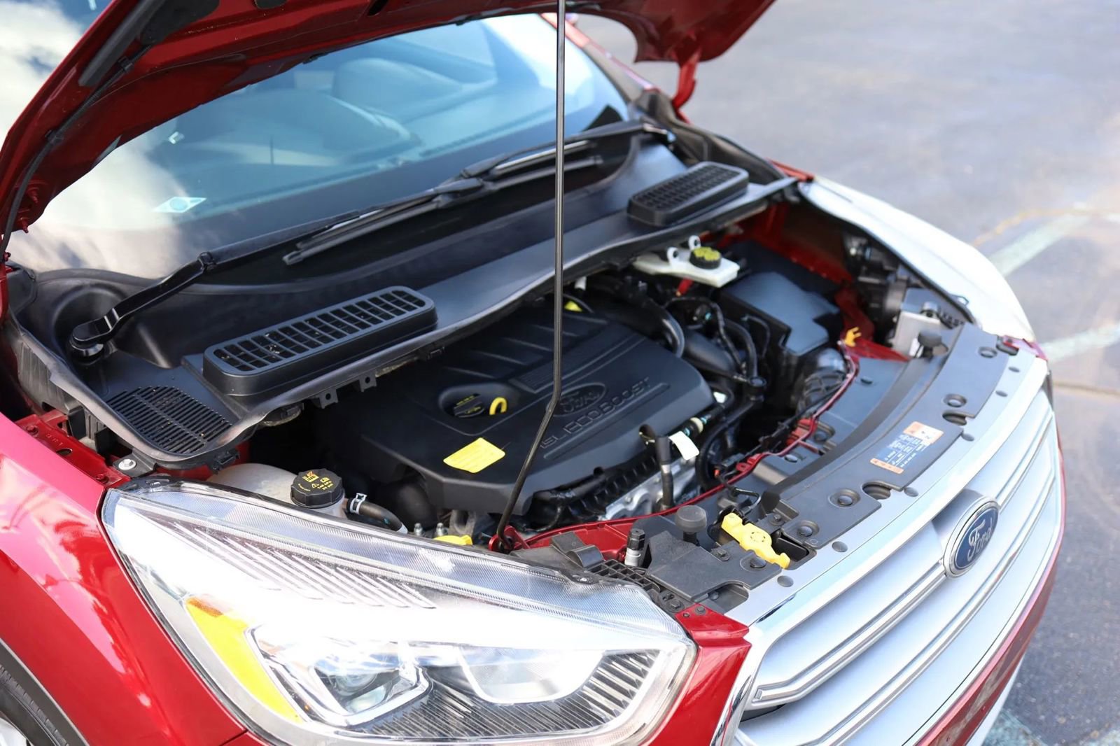 Used 2017 Ford Escape SE w/ SE Leather Comfort Package image 41