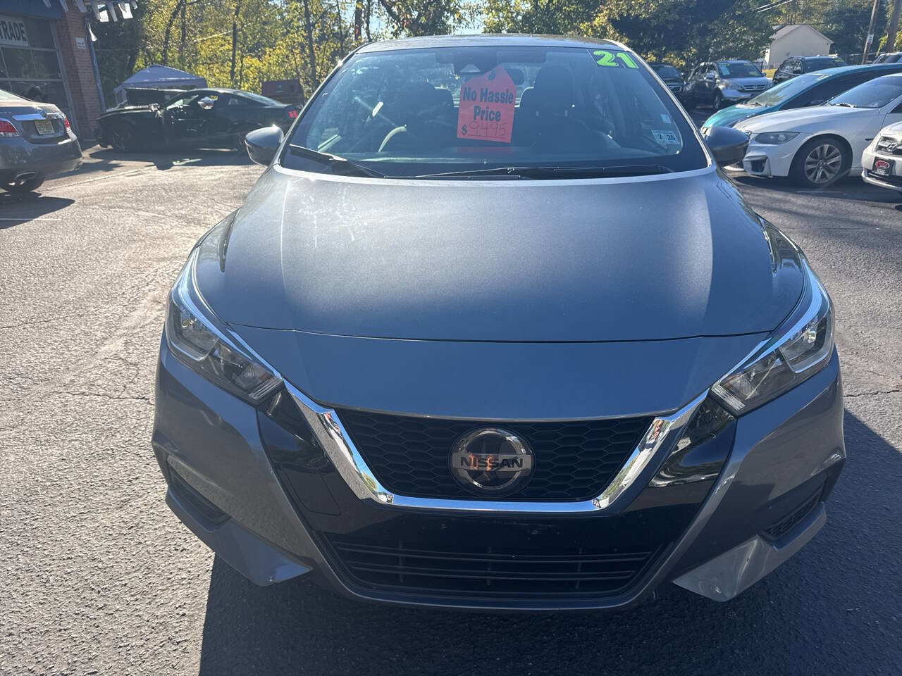 Used 2021 Nissan Versa SV image 2