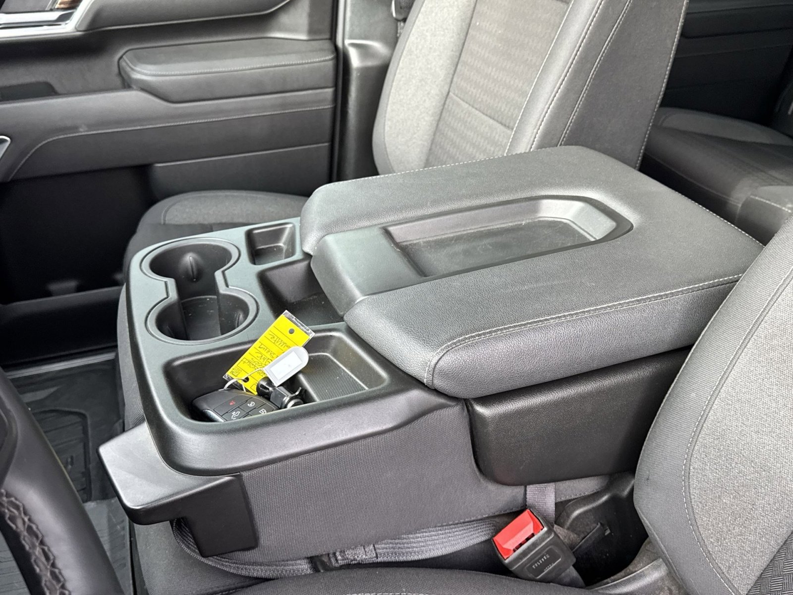 Used 2025 GMC Sierra 3500 SLE w/ SLE Value Package image 29