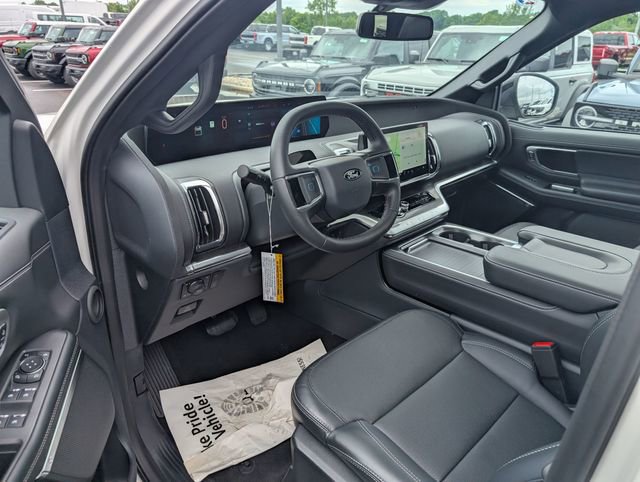 New 2026 Ford Expedition Max Platinum w/ Stealth Appearance Package AWD/4WD image 14