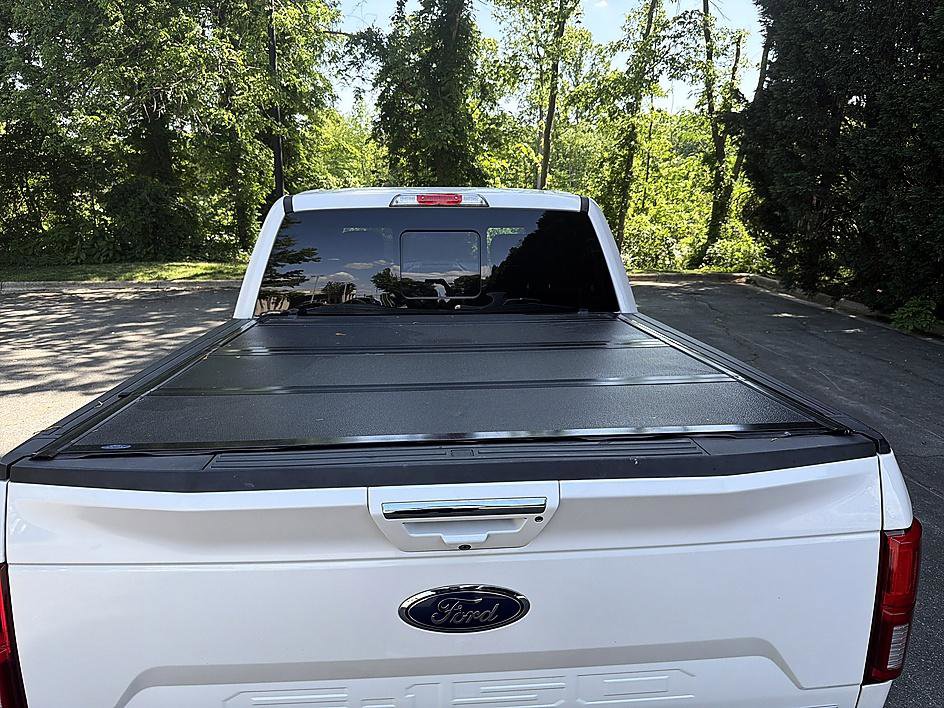 Used 2019 Ford F150 Lariat w/ Equipment Group 502A Luxury AWD/4WD image 23