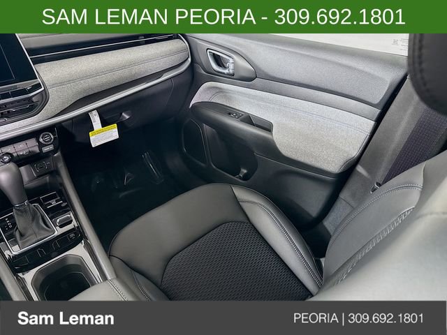 New 2026 Jeep Compass Latitude image 22