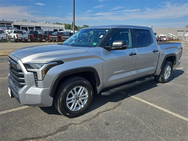 Used 2022 Toyota Tundra SR5 image 1
