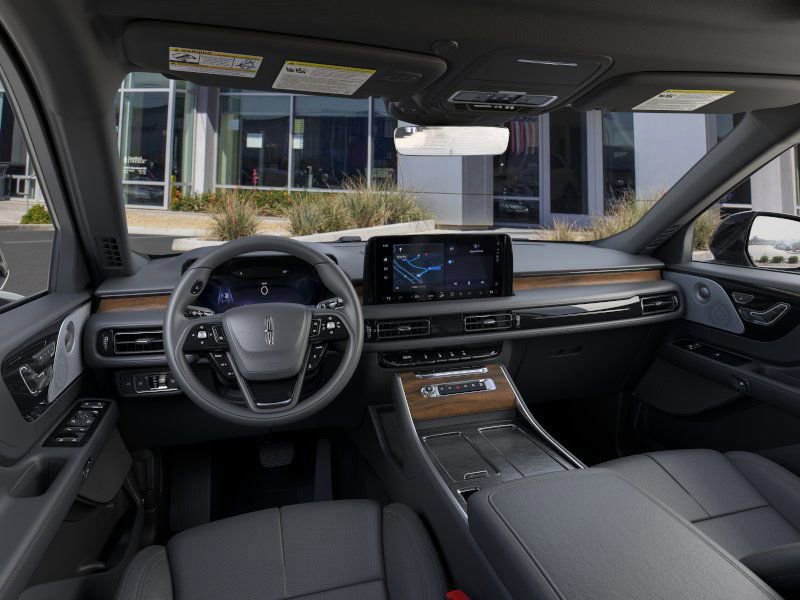 New 2026 Lincoln Aviator Reserve AWD/4WD image 9
