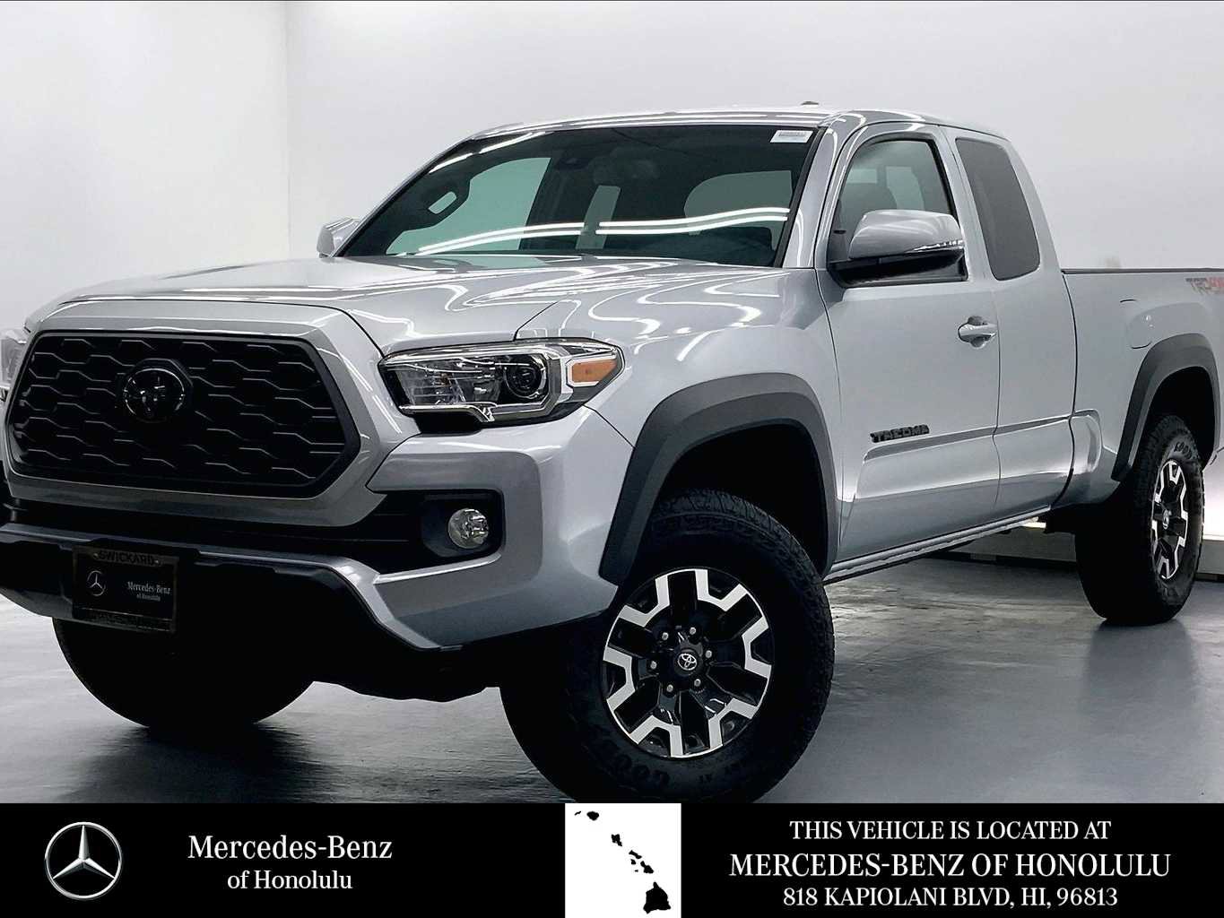 Used 2022 Toyota Tacoma TRD Off-Road image 1